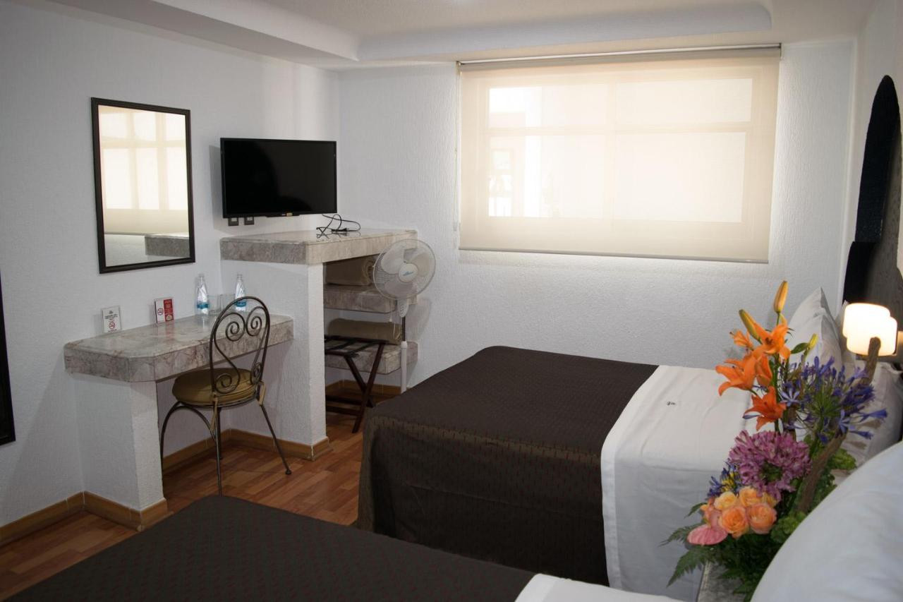 Santiago 3* Puebla